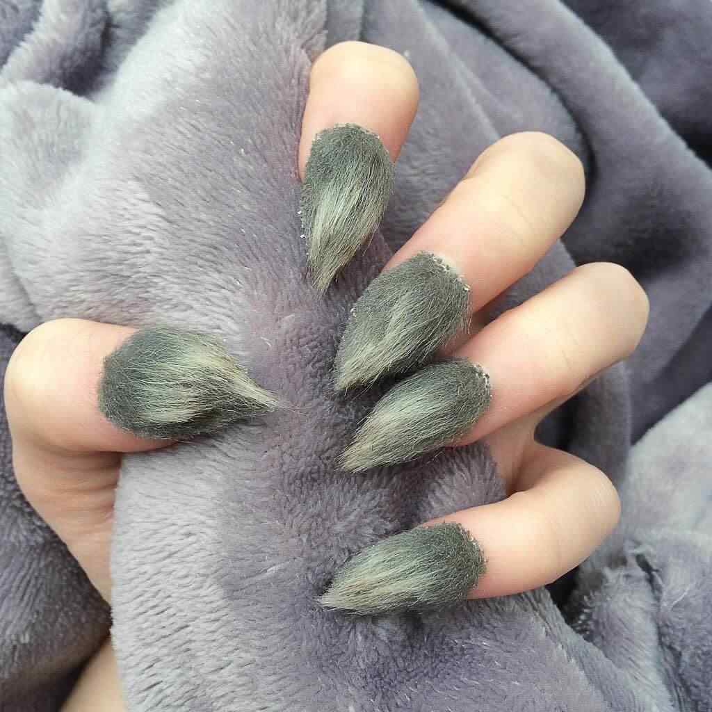 decoracion de uñas con pelos
