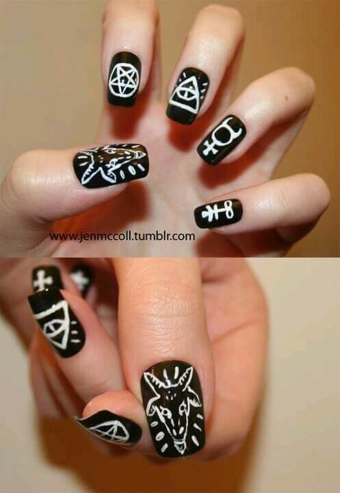 halloween nails (1)