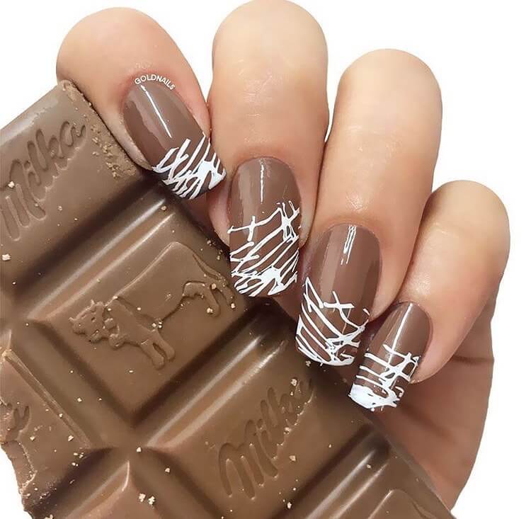 uñas decoradas chocolate
