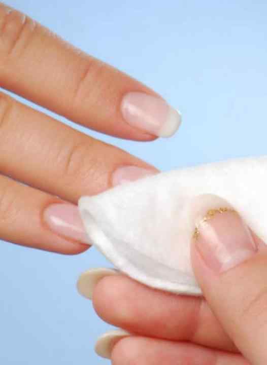 Limpiar correctamente las uñas